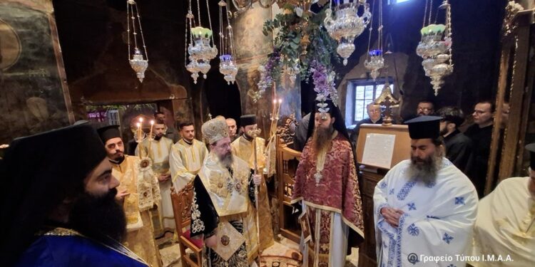 Με λαμπρότητα εορτάσθηκε η θεομητορική εορτή των Εισοδίων της Υπεραγίας Θεοτόκου στην Αιτωλ/νία