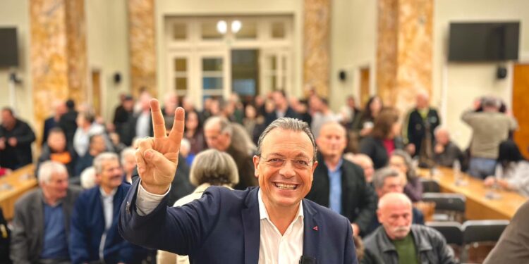 Περιοδεία του Σωκράτη Φάμελλου στο Αγρίνιο: Θα ξαναβρούμε τη συλλογικότητα που μας ενώνει με δημοκρατικούς όρους  για να είμαστε αποτελεσματικοί για την κοινωνία