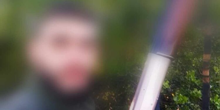 Αγρίνιο: «Παραδώσου, μην αυτοκτονήσεις» – Δραματική έκκληση από την αδερφή του 30χρονου