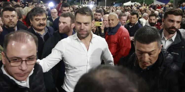 Αποχωρεί ο Κασσελάκης από τον ΣΥΡΙΖΑ – Το ανακοίνωσε από τα γραφεία του στον Ταύρο