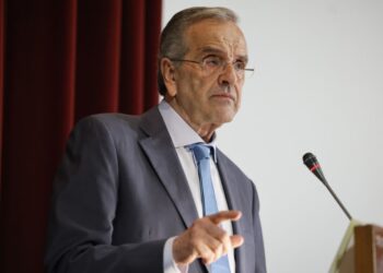 Αντίδραση Σαμαρά: Αλαζόνας ο Μητσοτάκης – Κριτής όλων μας η ιστορία