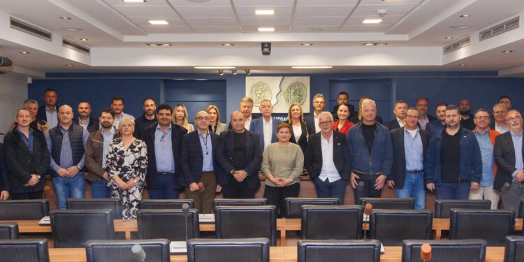 Συνάντηση των υποψηφίων του Συνδυασμού ΕΝΩΤΙΚΗ ΕΠΙΜΕΛΗΤΗΡΙΑΚΗ ΔΡΑΣΗ στο Αγρίνιο