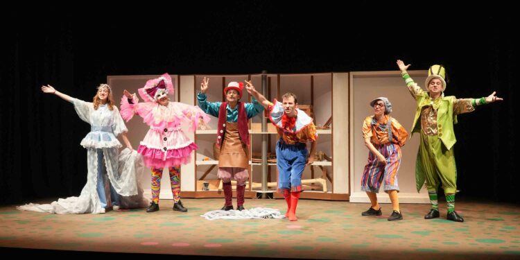 Το Δη.Πε.Θε. Αγρινίου συμμετέχει στον εορτασμό της Παγκόσμιας Ημέρας  Ατόμων με Αναπηρία με την παράσταση «ΠΙΝΟΚΙΟ» 