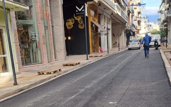 Αγρίνιο: Στην κυκλοφορία τμήμα της οδού Τσικνιά μετά την ανακατασκευή της