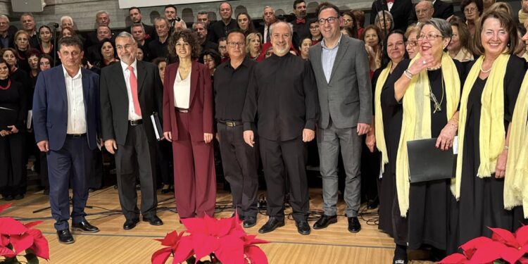 Η Δημοτική Χορωδία Μεσολογγίου στη 5η Χριστουγεννιάτικη Χορωδιακή Συνάντηση στη Λιβαδειά