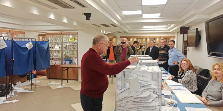 Πέραν των Προσδοκιών η Συμμετοχή στις Εκλογές του Επιμελητηρίου Αιτωλοακαρνανίας