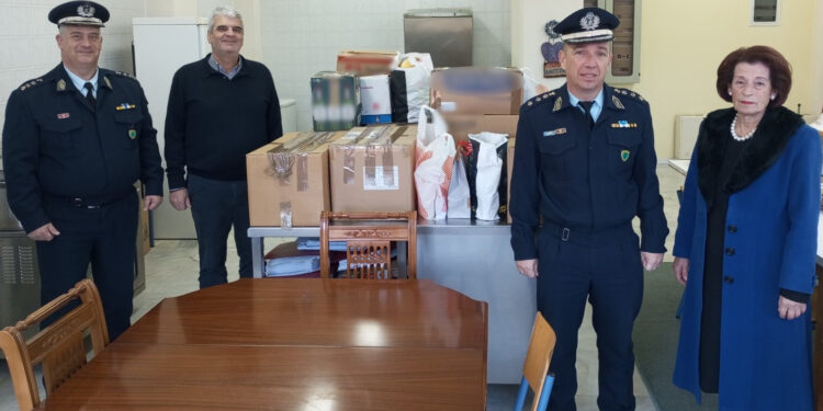 Εθελοντική συγκέντρωση ειδών από τις Διευθύνσεις Αστυνομίας Ακαρνανίας, Αιτωλίας, Αχαΐας & Ηλείας