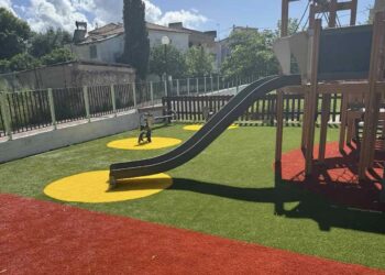 «Κούκλα» η παιδική χαρά στον Άγιο Δημήτριο Βόνιτσας-Θα συνεχιστούν οι συντηρήσεις