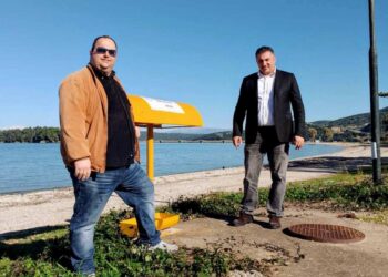 Τοποθετήθηκαν οι πρώτες ταΐστρες και ποτίστρες για τα αδέσποτα στη Βόνιτσα- Στο προσεχές διάστημα σε όλα τα Τοπικά Διαμερίσματα