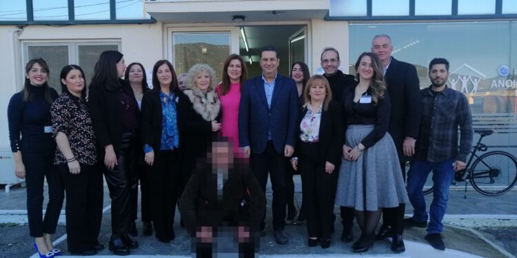 Αγρίνιο: Γεύμα αγάπης στις δομές αστέγων