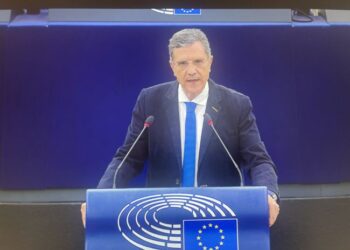 Λύση στο δημογραφικό ζητά από την Ευρωπαϊκή Επιτροπή ο Γιώργος Αυτιάς