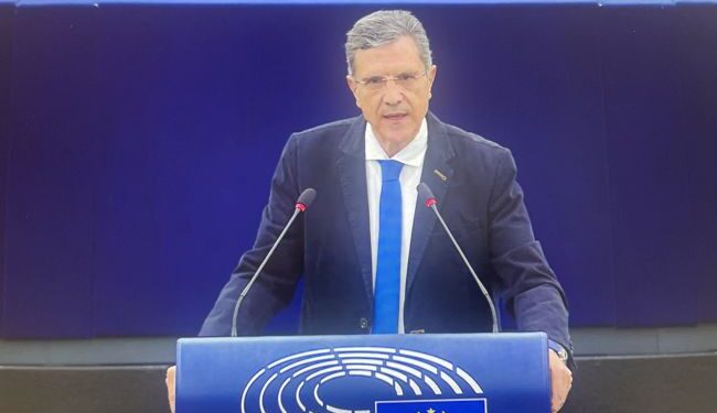 Λύση στο δημογραφικό ζητά από την Ευρωπαϊκή Επιτροπή ο Γιώργος Αυτιάς