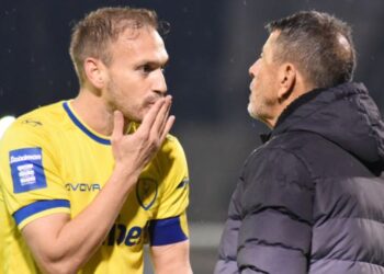 Λαμία – Παναιτωλικός 0-1|Αποθεώθηκε ο Πετράκης από τους οπαδούς 