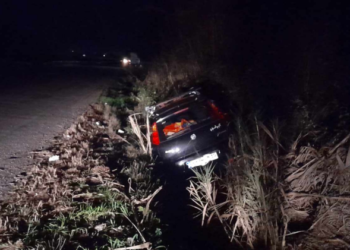 Τραυματισμός γυναίκας από εκτροπή αυτοκινήτου στα Καλύβια