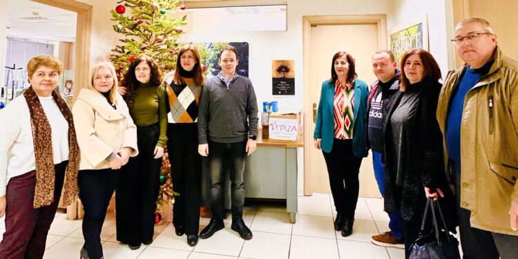 Παράδοση τροφίμων από τον ΣΥΡΙΖΑ – ΠΣ στο Κοινωνικό Παντοπωλείο Αγρινίου