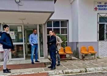 Επίσκεψη Μίλτου Ζαμπάρα στο Κέντρο Υγείας Χαλκιόπουλου