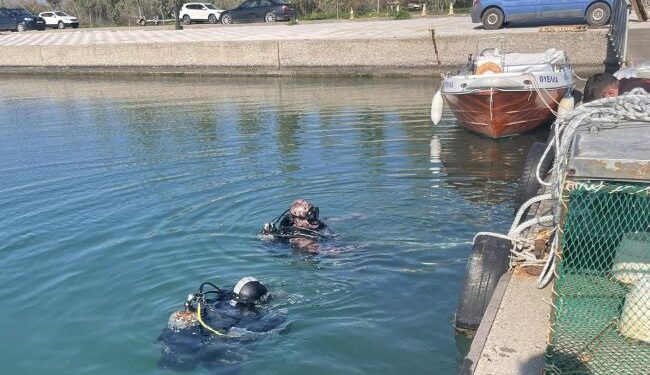 Δήμος Μεσολογγίου: Ολοκληρώθηκαν οι εργασίες επισκευής της πλωτής εξέδρας του αλιευτικού καταφυγίου