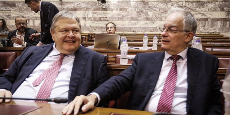 Μέχρι την Παρασκευή η απόφαση για την Προεδρία της Δημοκρατίας – Οι πληροφορίες για Κ. Τασούλα και Ε. Βενιζέλο