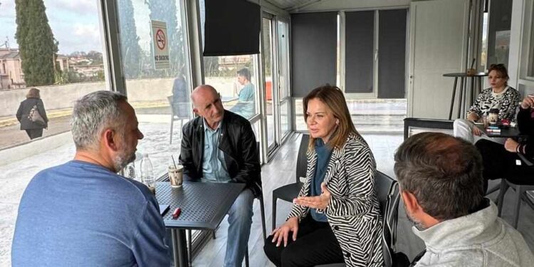 Στα νοσοκομεία Αγρινίου και Μεσολογγίου η Χριστίνα Σταρακά: Νοσοκομεία χωρίς γιατρούς δεν είναι νοσοκομεία