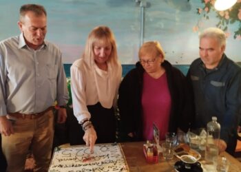 Ο Σύλλογος Αγγελοκαστριτών πραγματοποίησε την κοπή της πρωτοχρονιάτικης πίτας