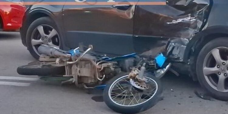 Αγρίνιο: Σοβαρό τροχαίο με τραυματισμό στο Καινούργιο