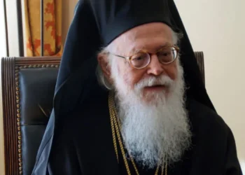 Έφυγε από τη ζωή σε ηλικία 96 ετών ο Αρχιεπίσκοπος Αλβανίας Αναστάσιος