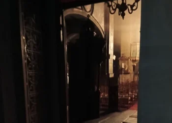 Σοβαρές φθορές προκάλεσε η φωτιά στο Ναό Αγίου Νικολάου Αστακού-έκκληση για βοήθεια