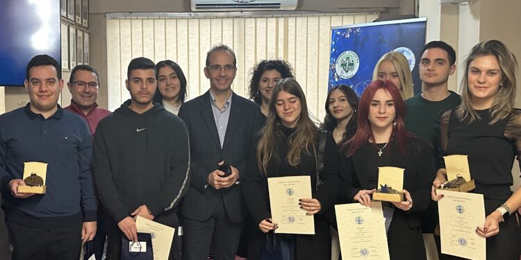 Ο Ι.Σ. Αγρινίου καλωσόρισε τους νέους φοιτητές στην ιατρική οικογένεια