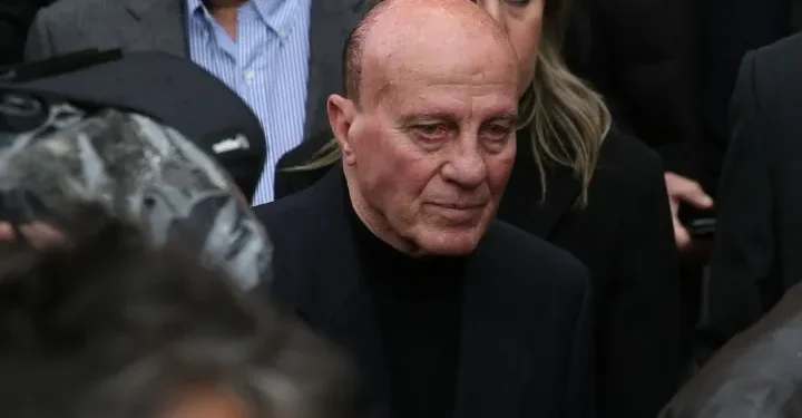 Πέθανε ο Μίμης Δομάζος