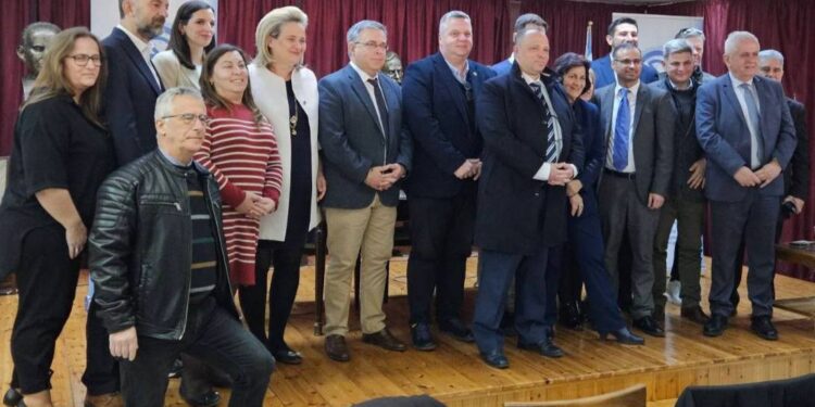 Στη Συνέλευση της Ένωσης Συντακτών Επαρχιακού Τύπου Εκπρόσωποι των Πολιτικών Αρχηγών