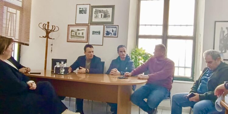 Συναντήσεις του Μίλτου Ζαμπάρα με φορείς του Μεσολογγίου για την επίλυση προβλημάτων της περιοχής