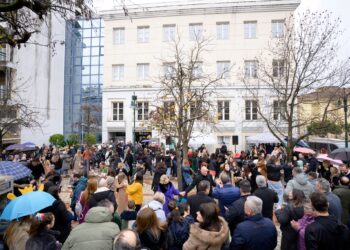 Αποκριάτικο Σαββατοκύριακο με επίκεντρο το Παπαστράτειο Μέγαρο Αγρινίου