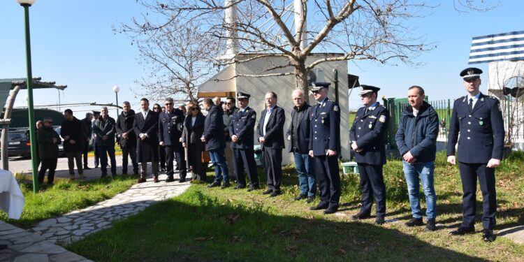 Αγρίνιο: Επιμνημόσυνη δέηση υπέρ αναπαύσεως των ψυχών αστυνομικών που θυσιάστηκαν στο βωμό του καθήκοντος
