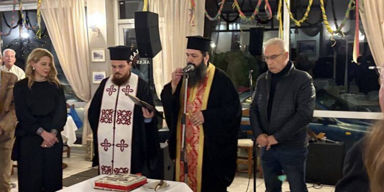 Με κέφι, χορό & τραγούδι η κοπή βασιλόπιτας για τα μέλη του ΚΑΠΗ Αμφιλοχίας