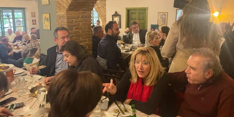 Με επιτυχία ο χορός των εν Αθήναις Βονιτσάνων