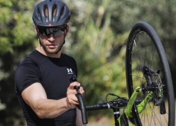 Το Αγρίνιο  σταθμός στην  Διαδρομή της Ελπίδας