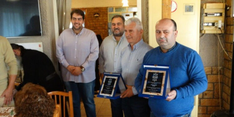 Έκοψε την Πρωτοχρονιάτικη πίτα της η Ένωση Ραδιοερασιτεχνών Δυτικής Ελλάδας στο Αγρίνιο