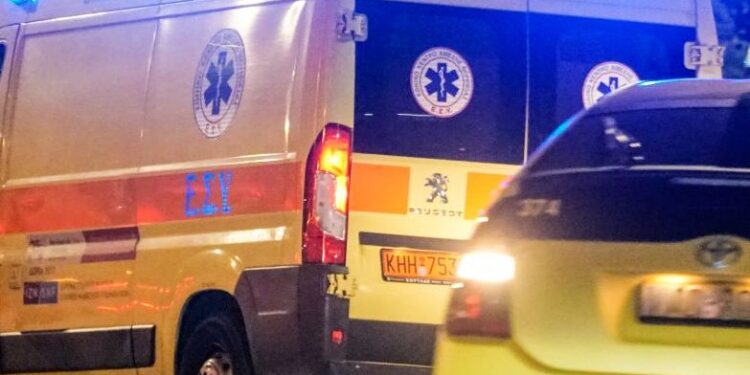 Νεκρή γυναίκα που έπεσε από τον πέμπτο όροφο – Αναζητείται ένας άνδρας