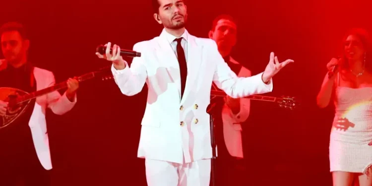 Χρήστος Μάστορας: Η πρώτη εμφάνιση στη σκηνή μετά τη σύλληψή του