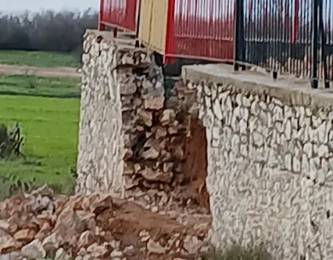 Η εγκατάλειψη σε όλο της το μεγαλείο στο Δημοτικό σχολείο Ρίβιου Ξηρομέρου