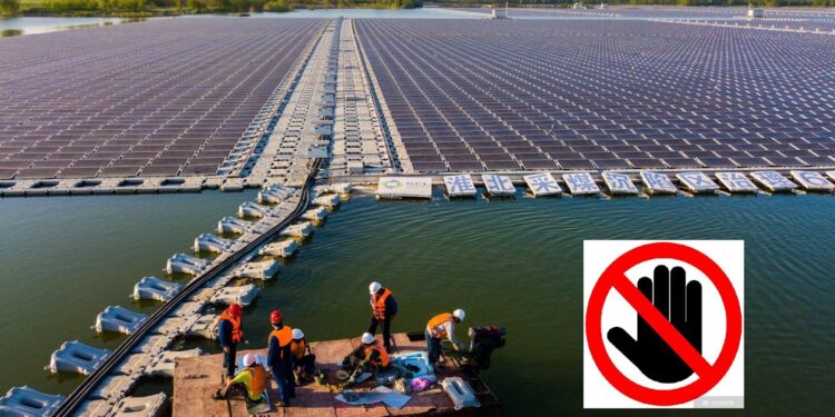 Λίμνες Κρεμαστών & Στράτου: Οι πολίτες ζητούν εγγράφως την ανάληψη ευθύνης των Δήμων για τα 3 νέα πλωτά φ/β