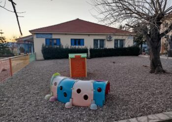 Προχωρούν οι διαδικασίες του Δήμου για ενεργειακές αναβαθμίσεις του Δημοτικού σχολείου Παλιαμπέλων & του παιδικού σταθμού Παλαίρου.