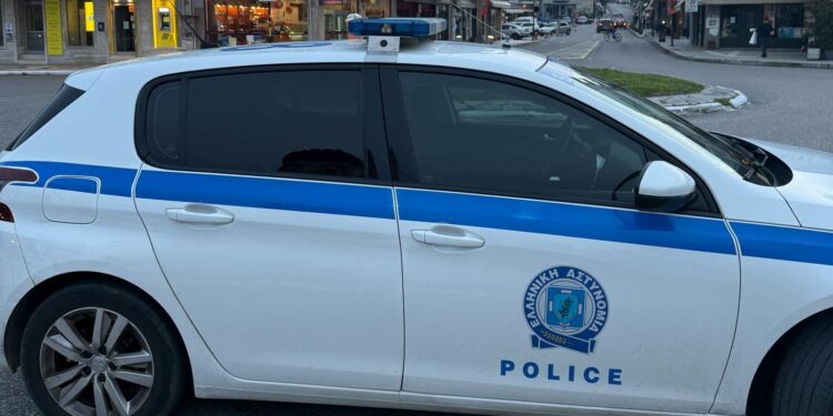 Τέσσερις συλλήψεις σε Αγρίνιο και Αμφιλοχία για οδήγηση χωρίς δίπλωμα