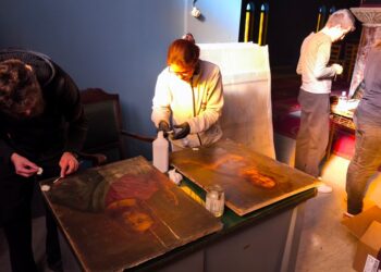 Συντήρηση εικόνων από τους σπουδαστές Συντήρησης Έργων Τέχνης της ΣΑΕΚ Μεσολογγίου