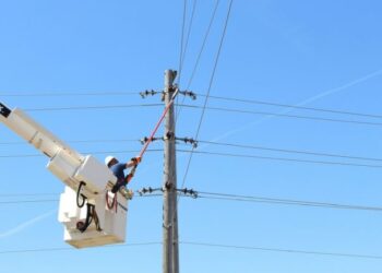 Βούλα: Εργατικό ατύχημα – Χωρίς τις αισθήσεις τους τρία άτομα