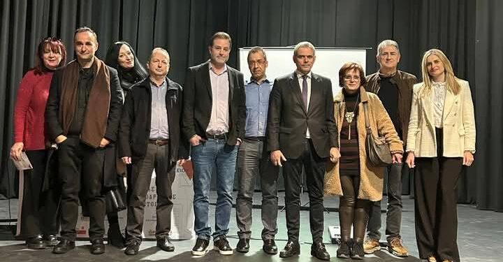 Ο Υφυπουργός Κώστας Καραγκούνης στην ημερίδα του 6ου λυκείου