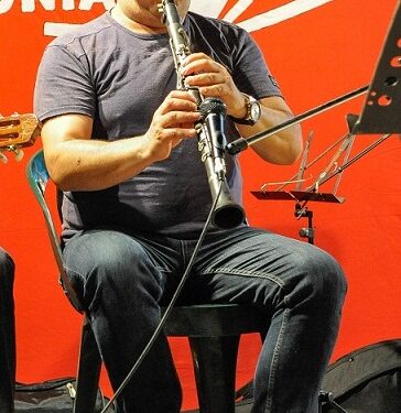 ΚΚΕ_Αποχαιρετούμε με θλίψη το δεξιοτέχνη του κλαρίνου Πάνο Πλαστήρα