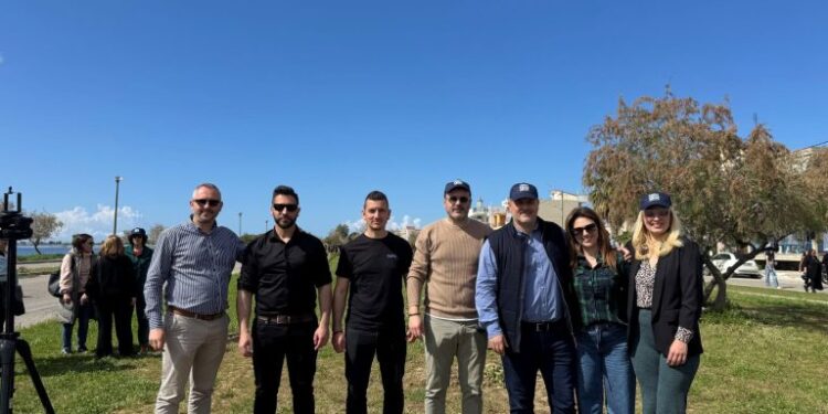 Με επιτυχία η δράση δενδροφύτευσης από τον Δήμο Μεσολογγίου και την πρωτοβουλία «Όλοι Μαζί Μπορούμε»