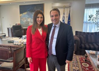 Συνάντηση του Βουλευτή Αιτωλοακαρνανίας Θανάση Παπαθανάση με την Υπουργό Παιδείας Σοφία Ζαχαράκη