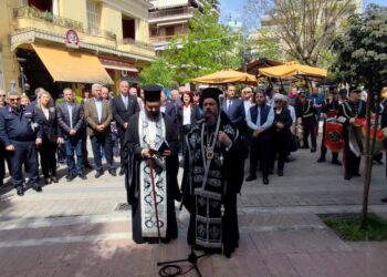 Σε κλίμα συγκίνησης η επιμνημόσυνη δέηση για τα θύματα του βομβαρδισμού  του Αγρινίου